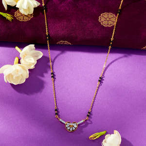 Mangalsutra de Oro y Diamantes Brillantes para Mujer - Joyería Cultural Moderna - Product Image 1