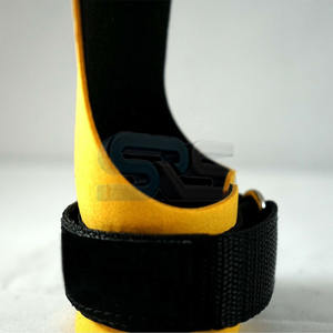 Empuñaduras de mano de gimnasia de cuero duradero, guantes de entrenamiento cruzados antideslizantes de 3 agujeros para entrenamiento, levantamiento de pesas y Fitness - Product Image 3