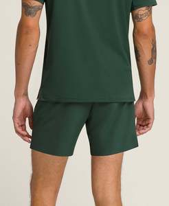 Nouveau short de tennis Performance à la mode pour hommes, confortable, respirant, écologique, imperméable, en polyester, teint uni - Product Image 3