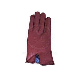 Gants en cuir unisexes respirants et écologiques de haute qualité fabriqués au Pakistan, compatibles avec les écrans tactiles, pour une utilisation en extérieur en hiver - Product Image 4