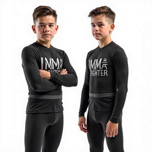 Premium Get Custom Rash Guards Équipement d'entraînement MMA durable avec caractéristiques anti-UV et respirantes Impression par sublimation de qualité supérieure - Product Image 1