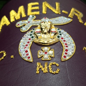 Shriner FEZ กรณี Maroon ที่มีชื่อวัด EMBROIDERED-HSE มือ - Product Image 6