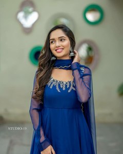 Vestido Georgette para Mujer, Nuevo Diseño de Alta Demanda, Kurti Occidental Indio, Diseños de Kurti Asimétricos, Ropa Regional India - Product Image 3