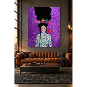 Impression sur toile Fida avec fond violet, fille avec couronne de fleurs et tresses - Product Image 2