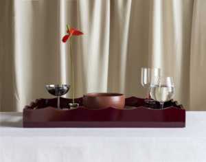 Plateau laqué artisanal pour bureau à domicile Plateau de service en laque de haute qualité pour hôtels restaurants et intérieurs contemporains - Product Image 5