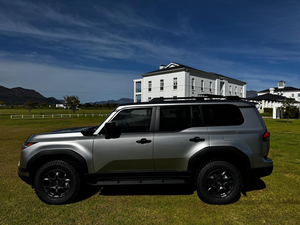 Véhicule d'occasion vérifié 2025 SUV de taille standard de type GX550 de style japonais haut de gamme à vendre prêt à rouler - Product Image 6