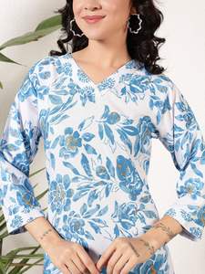 Traditional Ethnic Wear Kurti Party and Office Wear for <b>Women</b> Available at Affordable Prices from India - Product Image 5