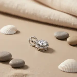 Colgante de oro rosa con baño de rodio y circonitas cúbicas, hecho a mano, para uso diario femenino. - Product Image 1