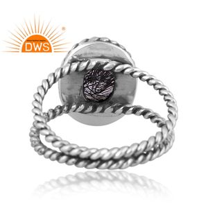 Anillo hecho a mano de piedras preciosas de rutilo negro natural de plata esterlina oxidada de última tendencia, fabricante de joyería personalizada - Product Image 4