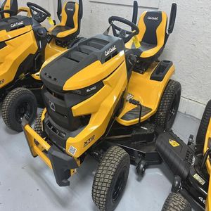 Cortadora de Césped Cub Cadet XT2 SLX50 2025, Precio Más Vendido - Product Image 1