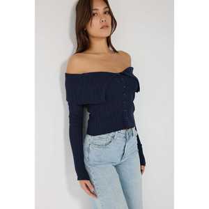 Pull décontracté pour femme en maille à épaules dénudées avec détail nœud, respirant, pour l'automne/hiver, motif imprimé sur le devant - Product Image 4