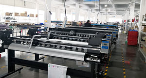 เครื่องพิมพ์ขนาด 1.3 ม./1.6 ม./1.8 ม. ราคาโรงงาน ราคาผู้ผลิต หัวพิมพ์ 3200/XP600 เครื่องพิมพ์อิงค์เจ็ทแบบ Eco Solvent - Product Image 4