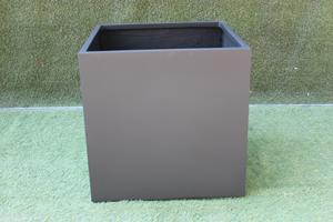 Macetas de Jardín Modernas y Lujosas KNT, Nuevas y Más Vendidas, de FRP Marrón Irrompible, Ligeras, con Acabado Rústico - Product Image 4