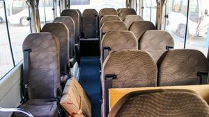 Minibús y Autobús Toyota Coaster de 30 Asientos, 4.2L DIÉSEL, Asientos Plegables, Manual, Volante a la Izquierda y Derecha, Opciones de Combustible Gasolina y Diésel en Venta - Product Image 5