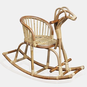 Parque infantil al aire libre ratán balancín caballo ecológico hecho a mano bebé Paseo en caballos niño balancín animales - Product Image 1