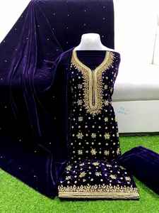 Robe de mariée pour femmes pakistanaises Lehenga Choli en velours de travail Nakshi Dabka de qualité supérieure - Product Image 4