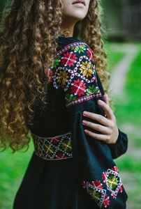 Robe ukrainienne 100% robe d'été en coton avec broderie de style robes brodées de créateurs ukrainiennes pour femmes - Product Image 3