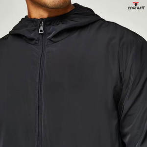 2025 personnalisé haute qualité Shorts coupe-vent ensemble été hommes coupe-vent ensembles courts unisexe Nylon Shorts - Product Image 4