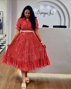 Bollywood Luxe A-Line Diseñador Estampado floral geométrico Maxi Vestido Elegante y fluido Ropa formal de verano - Product Image 1