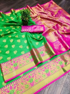 คอลเลกชันออกแบบ Pattu Saree บริสุทธิ์พร้อมบล็อกพิมพ์เสื้อผ้าอินเดียสำหรับสุภาพสตรีสำหรับงานแต่งงานและโอกาสพิเศษ - Product Image 2
