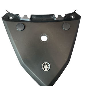 Couvre-phare arrière d'origine Yamaha TMAX 500-530 2008-2016 - Product Image 1