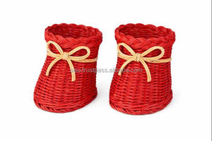 Cesta de Almacenamiento Navideña Ecológica de Ratán Verde, Rojo y Azul Natural Hecha a Mano por Sisu Handicraft - Product Image 5