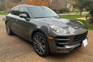 Porsche Macan Turbo 2015 Usado en Buen Estado, 400 hp, Motor V6 Turbo, Tracción en las Cuatro Ruedas, Paquete Sport Chrono, Mayormente en Buen Estado - Product Image 4