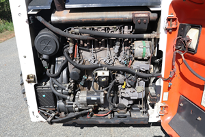 Bobcat 863 de 1998, pour travaux d'aménagement paysager et de construction, prix avantageux - Product Image 4