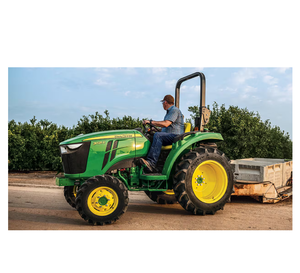 Tractor John Deere de alto rendimiento con motor diésel, alto torque y sistema hidráulico confiable para labranza y trabajos agrícolas. - Product Image 6