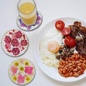 Sous-verre en résine fait main de qualité supérieure avec surface lisse, style bohème, écologique, rond pour la décoration de table moderne - Product Image 6