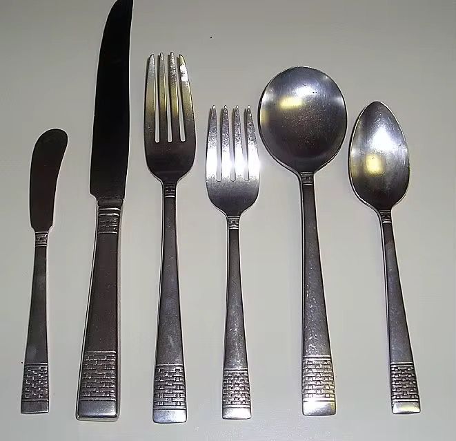 Stainless Steel Flatware Cutlery Set Spiral Handle Fork Knife Spoon Modern Design Mirror/Matte PVD Gold Finish Dishwasher Safe · image 4