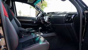 รถ SUV ปี 2024-2025 มือสอง สภาพดี เกียร์อัตโนมัติ พวงมาลัยซ้าย ล้อแม็ก R18 เครื่องยนต์เบนซิน เบาะหนังสีเข้ม กล้องมองหลัง หลังคาซันรูฟ เบาะปรับไฟฟ้า - Product Image 5