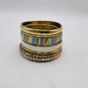 กําไลข้อมือทองเหลืองคุณภาพสูง ดีไซน์เนอร์ที่ดีที่สุด งานปาร์ตี้ ใช้ของขวัญผู้หญิง กําไลข้อมือทองเหลือง และการออกแบบที่น่าสนใจที่กําหนดเอง - Product Image 6