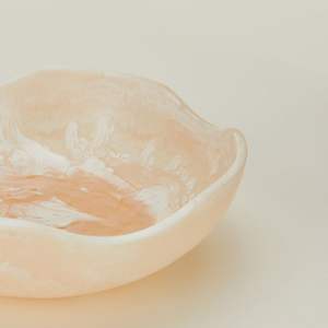 PRODUCTOS Juego de cuencos de servicio de resina hechos a mano personalizados altamente pulidos de calidad para hoteles y restaurantes de La India. - Product Image 5