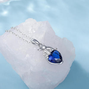 Collier en argent sterling Jeulia Snuggles en forme de cœur d'ours polaire pour mère et bébé - Product Image 6