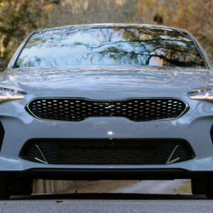 Kia Stinger GT2 AWD 2018 Usado, Sin Reserva, Motor V6 Twin-Turbo de 365 hp, Interior en Cuero Nappa Rojo, Sin Modificaciones - Product Image 1