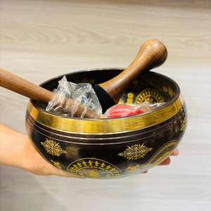 Bol sonore en métal fabriqué à la main pour la méditation quotidienne thème du bouddhisme soigneusement conçu alignement des chakras de pratique spirituelle - Product Image 4