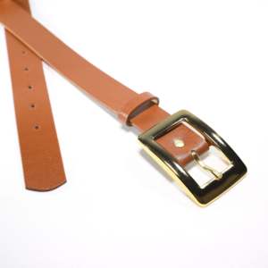 Cinturón de estilo casual para mujer con hebilla cuadrada de aleación - Product Image 3