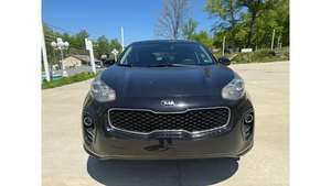 Ventes saisonnières de voitures d'occasion haut de gamme Sportage LX AWD 2022, très demandées, en excellent état, prêtes à rouler - Product Image 2