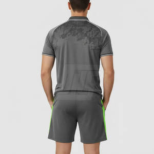 Uniforme de golf de primera calidad para hombre, diseñado con tela transpirable y ajuste elástico para práctica, entrenamiento y clubes deportivos. - Product Image 4
