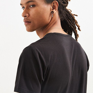 Camiseta Informal de Manga Corta con Cuello Redondo y Corte Regular para Hombre, Camiseta Premium Lisa - Product Image 4