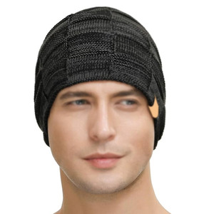 Bonnets d'hiver épais et élégants de haute qualité pour hommes Nouveau design Vêtements imperméables unisexes Vêtements et accessoires Bonnets - Product Image 2