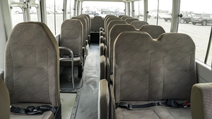 Minibús de 30 Plazas Usado en 2024, Motor Diésel, Transmisión Manual, Vehículo de Pasajeros para el Mercado de Exportación, Listo para Enviar - Product Image 4