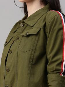 Veste femme vert olive Veste en coton style street tendance Veste d'extérieur ajustée avec rayures latérales élégantes à manches longues - Product Image 4