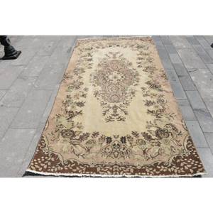 พรมขนสัตว์สีเบจสีน้ำตาล4.5x8.4ฟุตคลาสสิกดีไซน์แบบตุรกีสำหรับทางเข้าห้องนั่งเล่นหรือห้องนอนพร้อมแผ่นรองทำจากยาง - Product Image 1