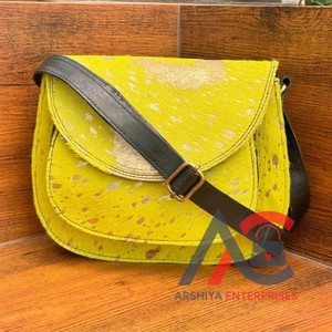 Offre Spéciale nouvelle mode cheveux sur métallique sacs à bandoulière pour femmes personnalisé en cuir véritable sacs à bandoulière peau de vache flocon dames sac à main - Product Image 1