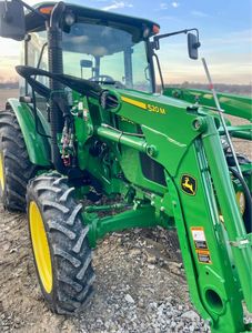 Tracteur John Deere avec chargeur frontal et pelle arrière pour l'agriculture, tracteurs agricoles d'occasion, 90 CV, TRACTEURS AGRICOLES JOHN DEERE POUR LES ÉTATS-UNIS - Product Image 5