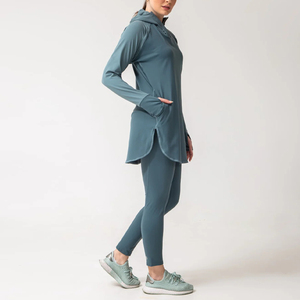 Vêtements de sport modestes personnalisés pour femmes, sweat-shirt à manches longues et pantalon assorti, vêtements de sport à séchage rapide, survêtement musulman - Product Image 4