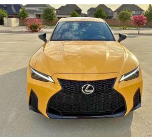 IS 500 F Sport 2025 d'occasion en excellent état - Prêt à être expédié (conduite à gauche/droite) - Product Image 2