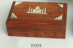 Boîte en bois de qualité supérieure sculptée à la main pour la décoration intérieure boîte de rangement moderne en bois de manguier étui sculpté en bois brillant en gros - Product Image 4